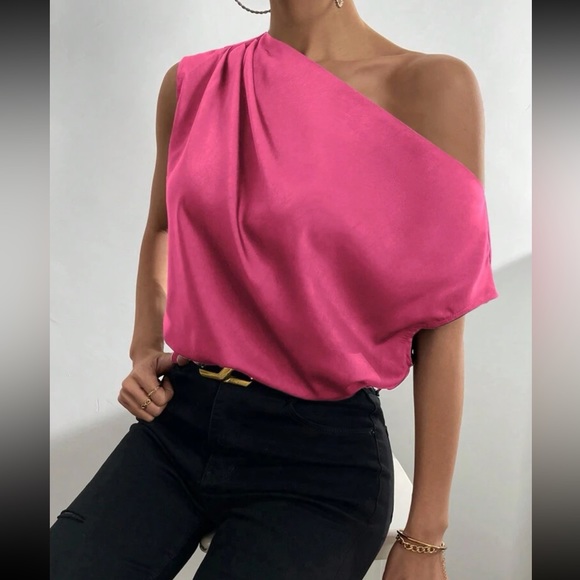 Ruched asymmetrical neck blouse - Picture 15 of 16